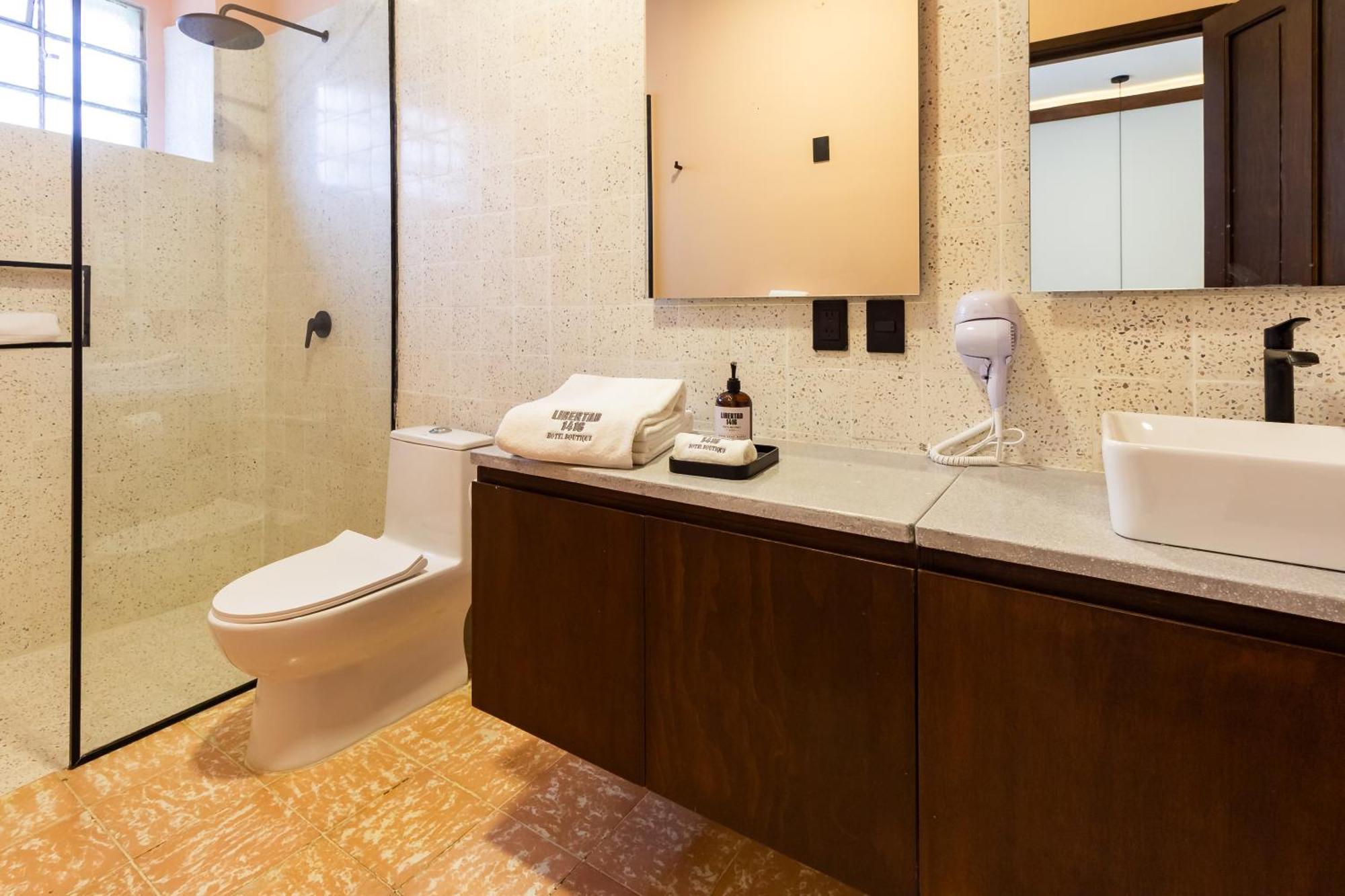 גואדלחארה Hotel Libertad 1416 מראה חיצוני תמונה